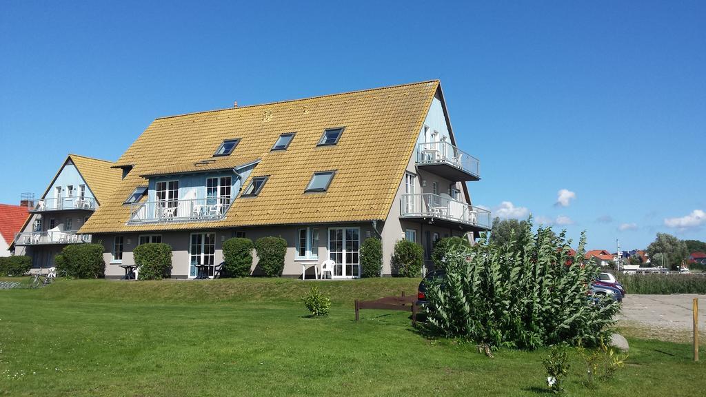 Hotel- & Ferienanlage Kapitaens-Haeuser Breege Exterior foto